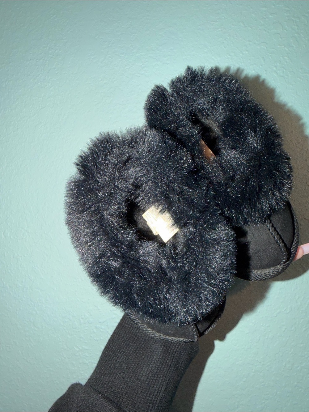 Kids Black Faux Fur Slip-On Slippers - Picture 3 of 4